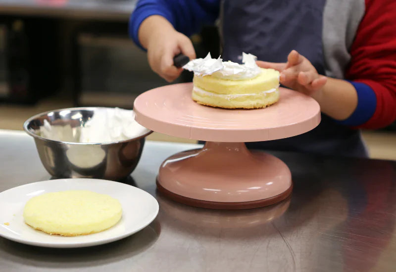 ケーキ回転台 製菓用品 直径26センチ Bailarina para bolo TB526製菓用