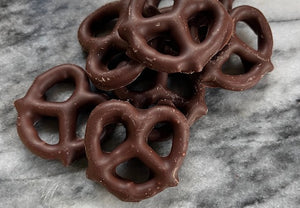 【冷凍】プレッツェルショコラ | チョコレート | パンプルムース(PAMPLEMOUSSE)