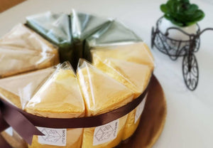 【冷蔵】カットホールシフォンケーキ2種|シフォンケーキ|LITTLE SQUARE - スイーツモール