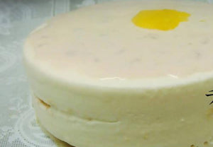 【冷凍】半生レアーチーズケーキ 5号 | チーズケーキ | うわさのdahlia cake ハマダリア - スイーツモール