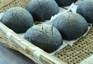 【冷蔵】炭メロンパン | パン | すみやのくらし - スイーツモール