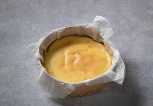 【冷凍】由布山プレミアムチーズケーキ | チーズケーキ・湯布院 五右衛門 チーズ ケーキ 値段 | 湯布院 五衛門 - スイーツモール