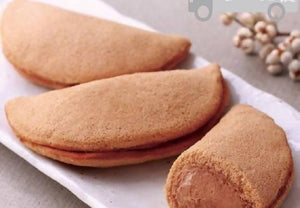 【冷凍】銘菓シャロン | オムレット・生クリームサンド | シャロン甘洋堂 - スイーツモール