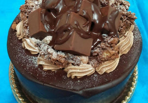 【冷凍】チョコの宝石 4号|チョコレートケーキ|スイーツショップレガーロ・マーシー│宝石チョコ ケーキ - スイーツモール