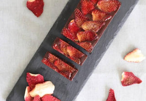 【冷蔵】ドライストロベリー テリーヌ ショコラ|テリーヌ|Megreen|いちご テリー ヌ ショコラ - スイーツモール