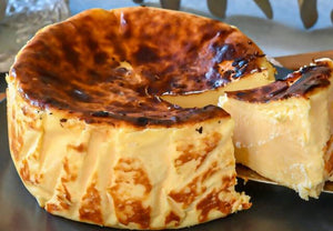 【冷凍】グルテンフリーの熟成バスクチーズケーキ|チーズケーキ|熟成バスクチーズケーキ - スイーツモール