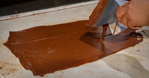 チョコレートのテンパリングとは？ 美味しさを引き出す必須テクニック