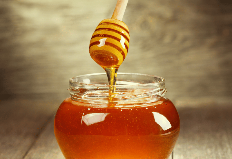 蜂蜜のブドウ糖：結晶化のメカニズムと品質への影響