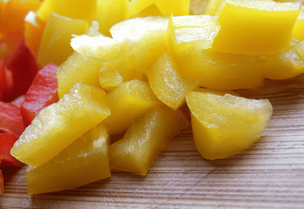 もう迷わない！パプリカの切り方完全ガイド：基本からおしゃれな飾り切りまで