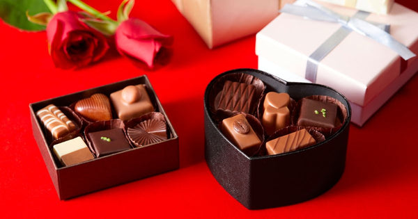 バレンタインに贈る、大人のビターチョコレート：甘さ控えめな愛のカタチ