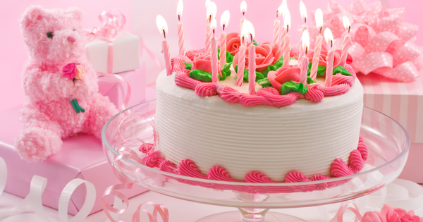 思い出を彩る、とっておきの誕生日ケーキ：選び方とトレンド