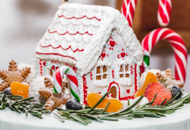 食べられるクリスマスケーキの飾りで楽しむ特別なホリデーシーズン