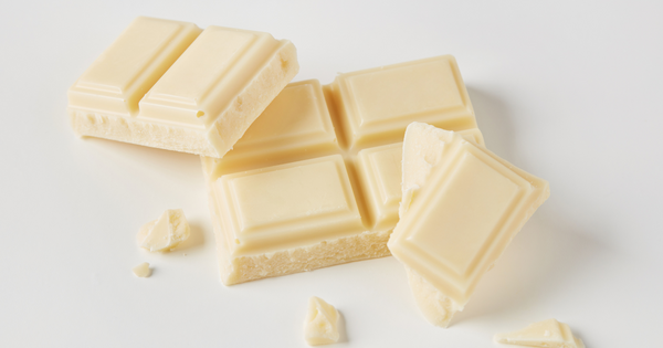 溶けないホワイトチョコの謎を解明！原因と解決策を徹底解説