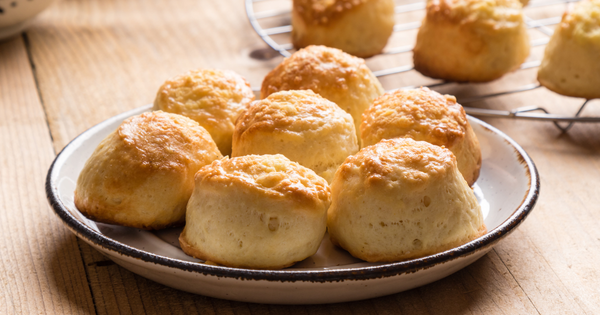 スコーンとは？基本レシピからイギリスとアメリカの違い、人気のアレンジまで徹底解説