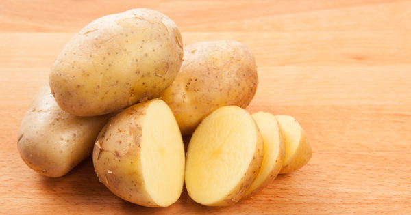 もう無駄にしない！じゃがいもの冷凍保存術：賢い冷凍で鮮度を保ち、ホクホク食感の絶品レシピも