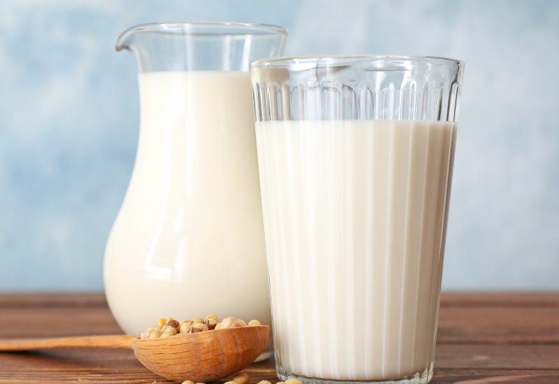 豆乳きな粉の効果がすごい！腸活・ダイエット・美容・血糖値にうれしい効果と飲み方アレンジ3つ