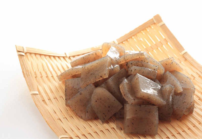 こんにゃくを食べ過ぎたら？ 考えられる症状と対応のヒント、予防策