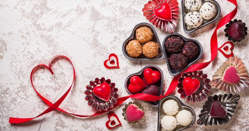 バレンタインデー：男性から贈る意味と多様化する愛の形