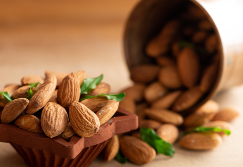 アーモンド 毎日 危険