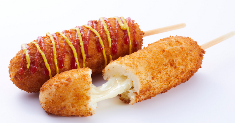 チーズドッグとは？ 人気の秘密から簡単レシピを徹底解説！