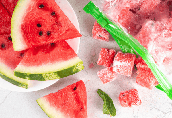 スイカを冷凍保存！美味しさ長持ち、簡単テクニックと活用レシピ