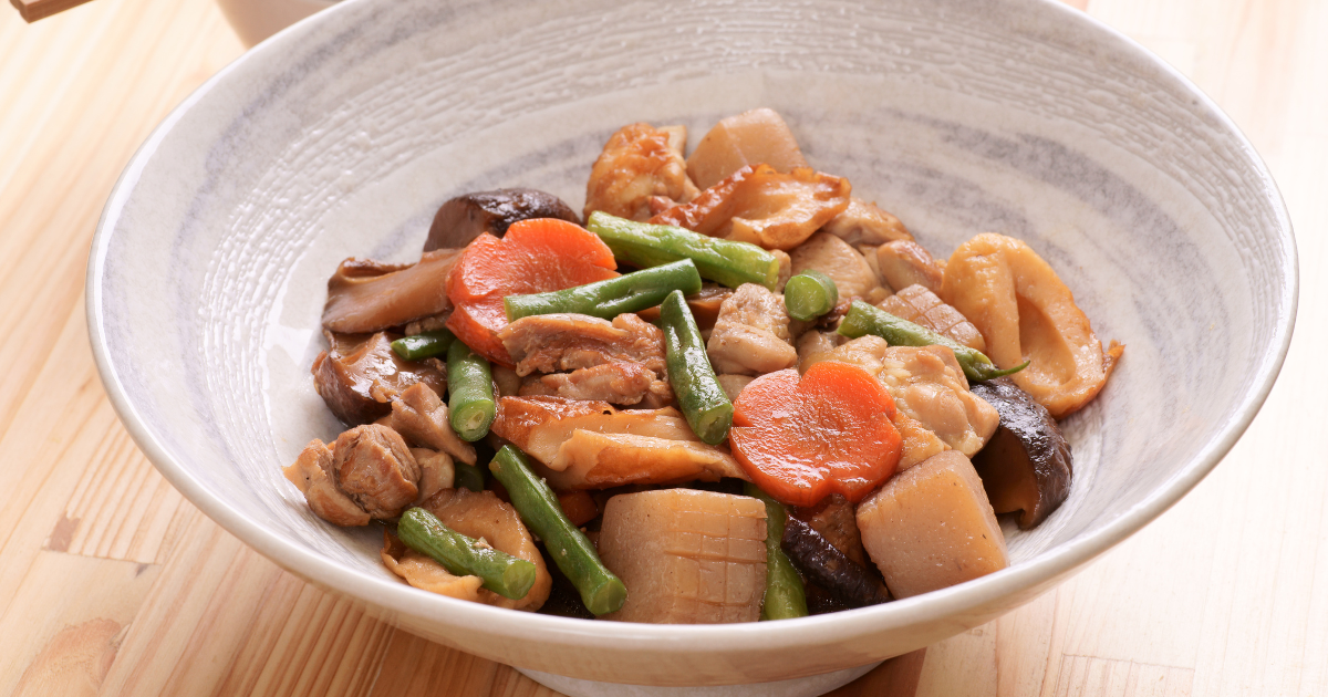 お煮しめ、筑前煮、何が違う？味、作り方、食材の違いを徹底解説