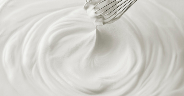 未開封の賞味期限切れ生クリームは使える？安全な見分け方と保存のポイント
