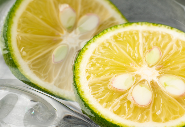 ゆずだけじゃない！香酸柑橘徹底比較：風味、活用法、保存方法まで