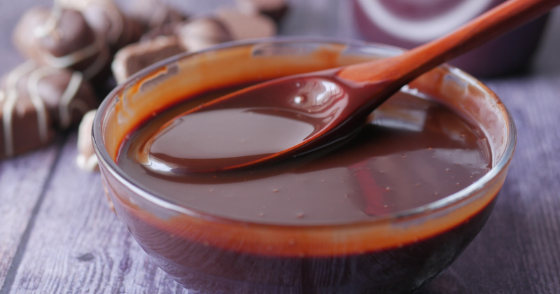 もう失敗しない！板チョコをなめらかに溶かす方法：基本とコツ