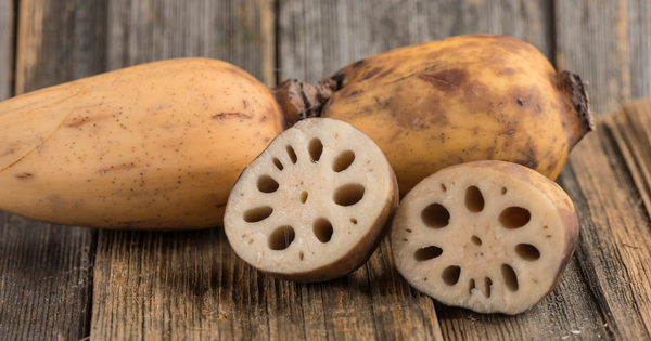 レンコンの変色・腐敗を徹底解説！鮮度を保つ選び方、アク抜き、保存方法まで