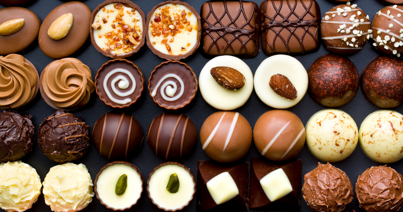 プラリネチョコレートの魅惑：素材とチョコレート、二つの意味を紐解く