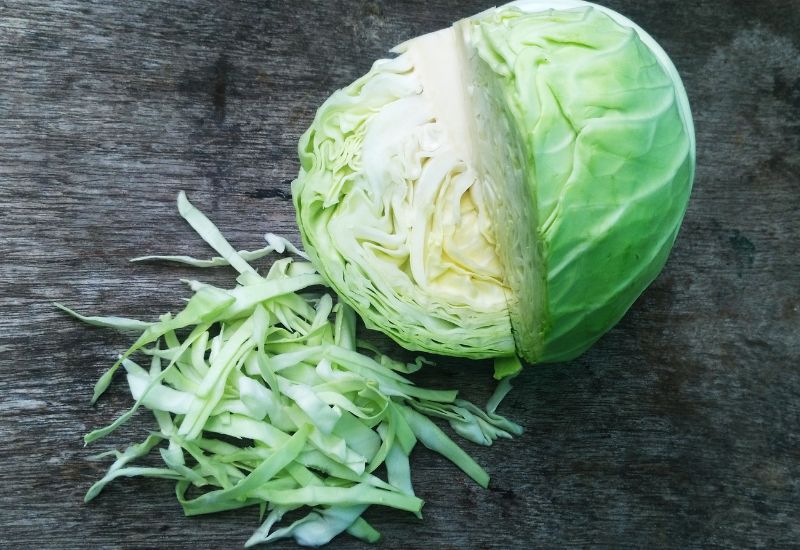 キャベツの断面が黒い！原因と食べられるかの見分け方