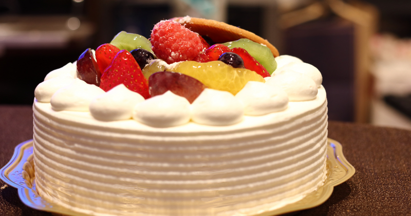 4号ホールケーキは何人分？サイズ・実寸ガイド：誕生日ケーキ選びで失敗しない！