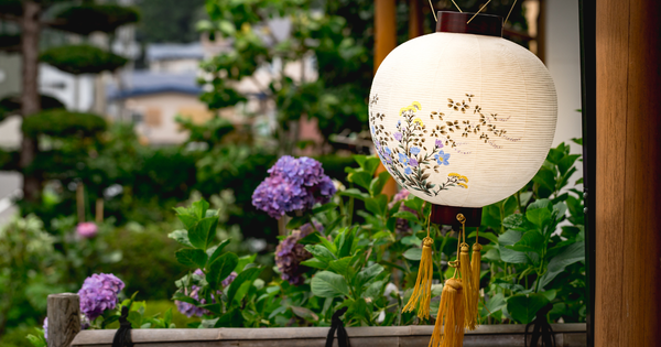 お盆の手土産選び：心温まる贈り物のマナー