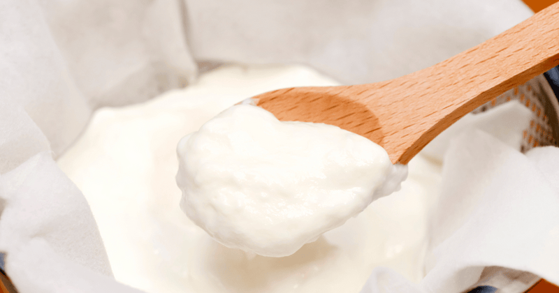 もう重しは要らない！時短で簡単水切りヨーグルトの作り方と裏技