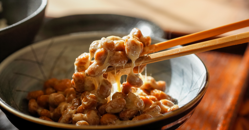 納豆の知られざる効果：徹底解説する健康への貢献と最適な食べ方