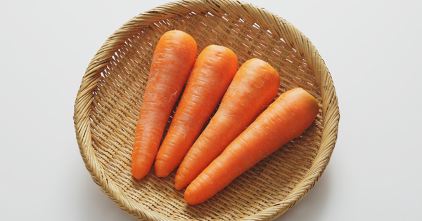 ニンジンの特徴：色、味、栄養価、多様な用途を徹底解説