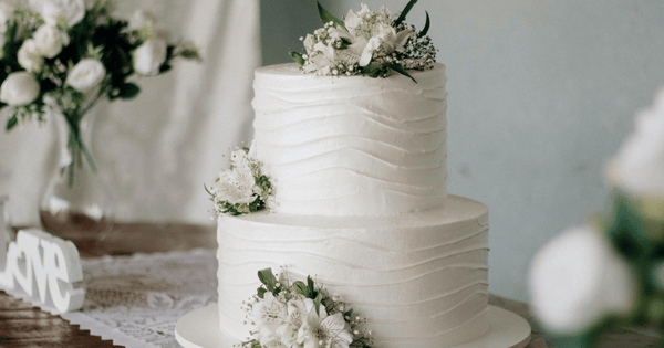 初心者でも失敗しない！華やか2段ケーキの作り方完全ガイド