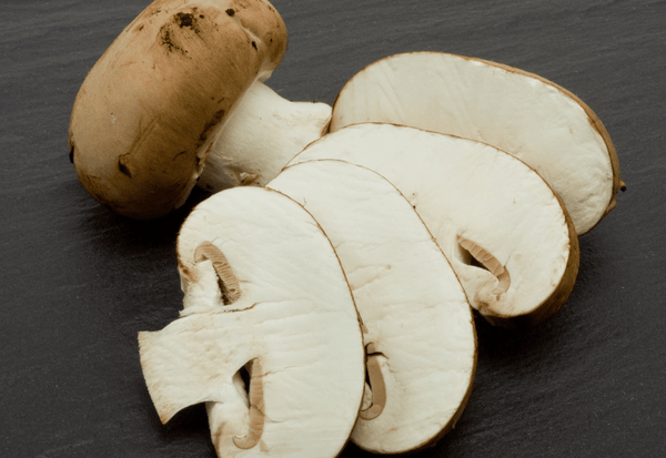 マッシュルームは体に悪い？知っておくべきリスクと安全な食べ方