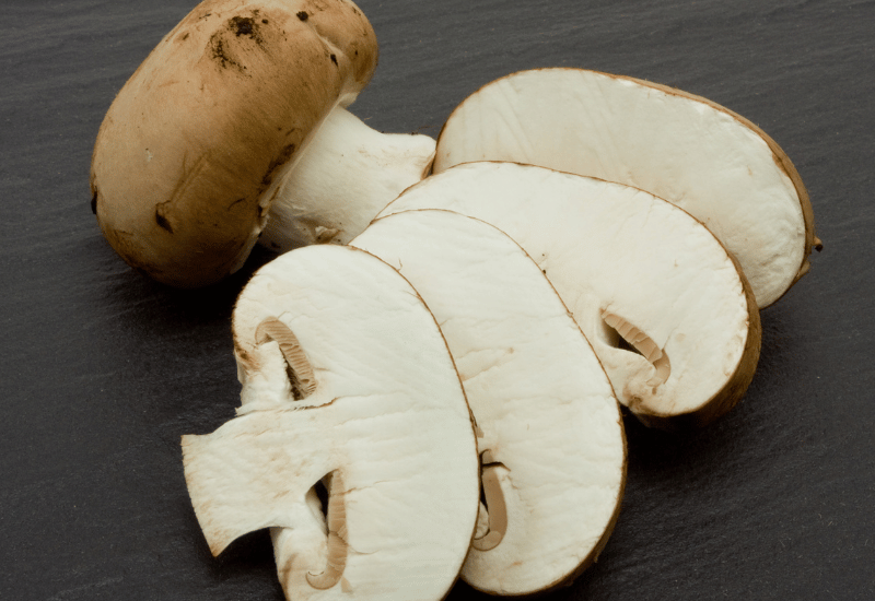 マッシュルームは体に悪い？知っておくべきリスクと安全な食べ方