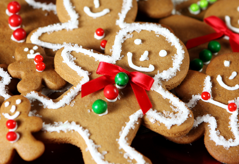 ジンジャーブレッドクッキー：クリスマスの温もりを運ぶ、甘いスパイシーな物語