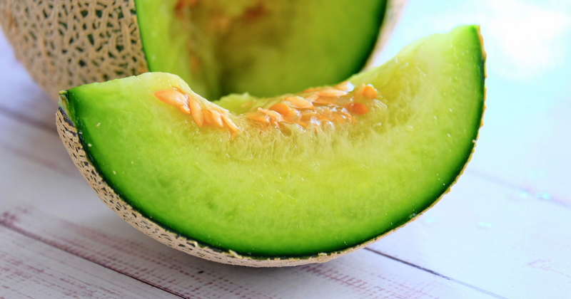 メロンを最高に美味しく食べる方法：プロが教える究極の食べ方