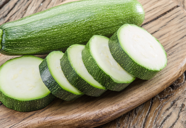 キュウリに似た野菜、ズッキーニの種類を徹底解説！色や形による違い