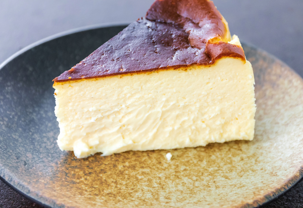 バスクチーズケーキ、それって本当に生焼け？トロトロの真相と安全な対処法