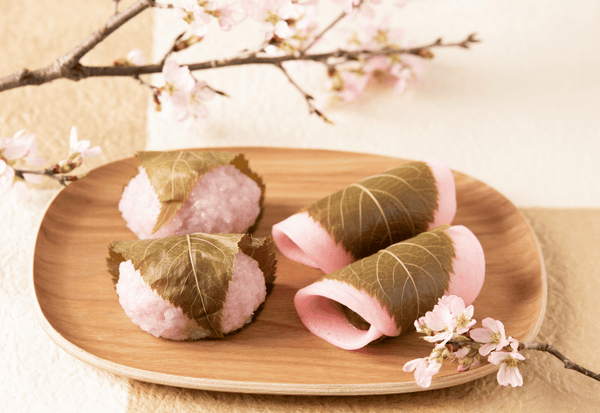 春の訪れを告げる、日本の伝統菓子「桜餅」の魅力