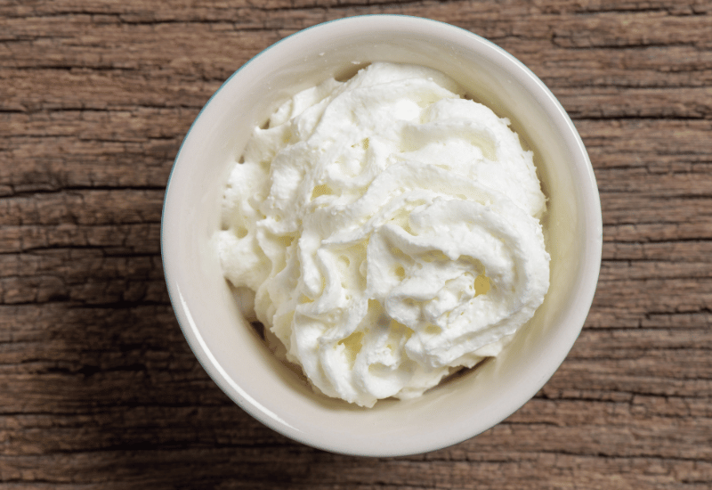 ホイップクリームとは