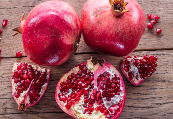 ザクロ種ごと食べる？美味しく楽しむための秘訣とレシピ