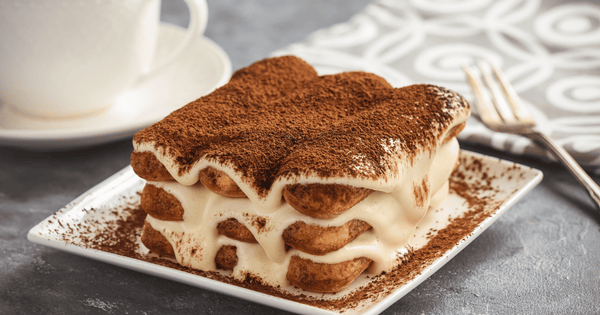 ティラミス作りに欠かせない卵の役割：プロが教える失敗しないコツ