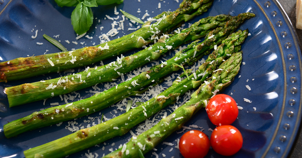 アスパラガスの栄養・効能から種類、選び方、保存、調理法まで徹底解説！健康と美容に役立つ知識