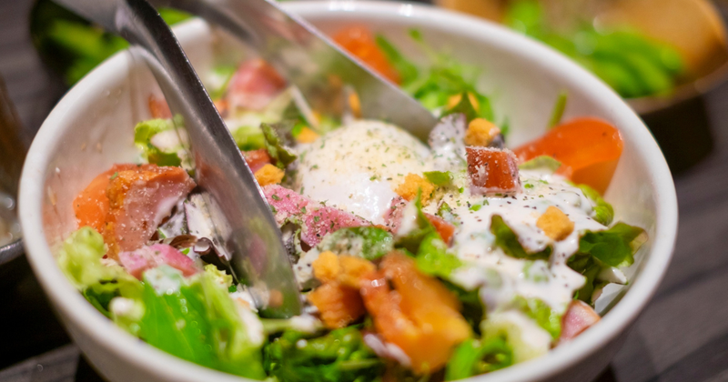 シーザーサラダ 由来